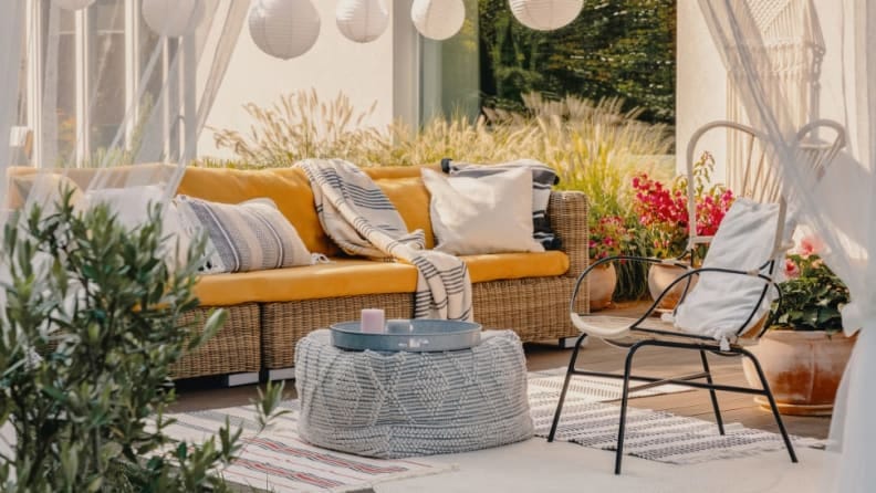 bed bath beyond patio chair cushions